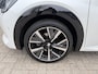 Peugeot 208 1.2 Turbo 100 PK GT | Navigatie | Zwart dak | Sportstoelen | Keyless Start | 17" Lichtmetalen Velgen | Full LED Verlichting | Climate Control | Cruise Control | Camera | Parkeersensoren | Dodehoek detectie.