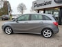 Mercedes-Benz B-klasse 180 Ambition,AUTOMAAT,TREKH,LEER,NAV,PDC,CRUISE,ALL SEASON