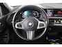 BMW 1-Serie 118i Business Edition | Trekhaak | Navigatie | Camera | Climate control | Cruise control | Carplay | Sportstoelen |
