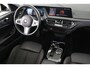 BMW 1-Serie 118i Business Edition | Trekhaak | Navigatie | Camera | Climate control | Cruise control | Carplay | Sportstoelen |