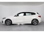 BMW 1-Serie 118i Business Edition | Trekhaak | Navigatie | Camera | Climate control | Cruise control | Carplay | Sportstoelen |