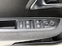 Peugeot 208 Style 75pk | Navigatie | Achteruitrijcamera | Airco | Cruise Control | Parkeersensoren | Led koplampen | Apple Carplay / Android Auto | Bluetooth | DAB+ radio | Elektrisch inklapbare spiegels | Donker getint glas | 16" lichtmetalen velgen |