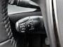 Peugeot 208 Style 75pk | Navigatie | Achteruitrijcamera | Airco | Cruise Control | Parkeersensoren | Led koplampen | Apple Carplay / Android Auto | Bluetooth | DAB+ radio | Elektrisch inklapbare spiegels | Donker getint glas | 16" lichtmetalen velgen |