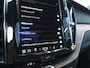 Volvo XC60 2.0 T8 Plug-in hybrid AWD Ultim. Dark | Luchtv. |Pano | HUD | B&W | 20"| Cognac Leer | Vent. + Mass. | Trekh. | Blis |