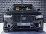 Volvo XC60 2.0 T8 Plug-in hybrid AWD Ultim. Dark | Luchtv. |Pano | HUD | B&W | 20"| Cognac Leer | Vent. + Mass. | Trekh. | Blis |