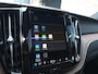 Volvo XC60 2.0 T8 Plug-in hybrid AWD Ultim. Dark | Luchtv. |Pano | HUD | B&W | 20"| Cognac Leer | Vent. + Mass. | Trekh. | Blis |