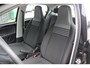 Volkswagen Up! 1.0 BMT move up! | Cruise | Airco | Elektr. ramen | Parkeersensoren achter | Bluetooth | Isofix | Dealer onderhouden | Verwarmde buitenspiegels | APK 11-2027! |