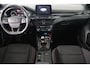 Ford Focus 1.0 EcoBoost ST Line Business | Winter Pack | Trekhaak | Navi | LED | Clima | Cruise | Camera | parkeersensoren | Lichtmetalen Velgen