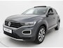 Volkswagen T-Roc TSI 110PK COMFORTLINE CARPLAY/PANORAMADAK/STOELVERW.
