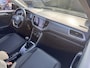 Volkswagen T-Roc TSI 110PK COMFORTLINE CARPLAY/PANORAMADAK/STOELVERW.