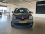 Renault Twingo 1.0 SCe Collection AIRCO / IN HOOGTE VERSTELBARE BESTUURDERSSTOEL / RADIO / CENTYRALE DEURVERGRENDELING MET AFSTANDS BEDIENING.