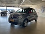 Renault Twingo 1.0 SCe Collection AIRCO / IN HOOGTE VERSTELBARE BESTUURDERSSTOEL / RADIO / CENTYRALE DEURVERGRENDELING MET AFSTANDS BEDIENING.
