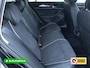 Volkswagen Passat Variant 1.5 eHybrid Elegance Business | Elec. Trekhaak | Matrix Led | Stoel- & Stuurverwarming + massage | Verlichte led strip, Ergo stoel, Sfeerverlichting, Navigatie, App. connect, Zomer en winterset om LMV