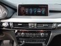 BMW X5 (f15) xDrive35i M SPORT RIJKLAAR HUD MEMORY ALCANTARA SFEER VERLICHTING LED CRUISE