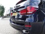 BMW X5 (f15) xDrive35i M SPORT RIJKLAAR HUD MEMORY ALCANTARA SFEER VERLICHTING LED CRUISE