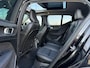 Volvo XC40 T5 262PK Recharge Ultimate Dark| Full Options !! Facelift