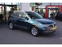Volkswagen Tiguan 1.5 TSI Life Business 110KW/150PK DSG, NL auto dealer onderhouden, Trekhaak, Navigatie, elektrische achterklep, digital cockpit pro, keyless entry, chroom pakket, spiegel pakket