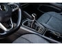 Volkswagen Golf 1.0 TSi 110 pk Life | Parkeersensoren | Virtual Cockpit | Lichtmetaal
