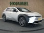 Toyota BZ4X Premium 71 kWh - ORIGINEEL NEDERLANDSE AUTO - STOELVERWARMING VOOR EN ACHTER - ELEKTRISCHE ACHTERKLEP - MEMORY SEATS - STOELVENTILATIE VOORZIJDE - JBL PREMIUM AUDIO - STUURVERWARMING - DODEHOEKDETECTIE - NAVIGATIE - 360 GRADEN CAMERA