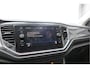 Volkswagen T-Roc 1.5 TSI 150pk Sport, Led , Adaptive cruise, Keyless , Virtual cockpit, Lane assist, Side assist, Stoelverwarming, PDC , Achteruitrijcamera, Buitenspiegels inklapbaar, Carplay , DAB+ etc.