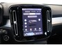 Volvo XC40 B4 197PK Plus Dark | Trekhaak | 19" all season | Verw. voorruit | Power seats