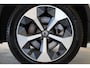 Volvo XC40 B4 197PK Plus Dark | Trekhaak | 19" all season | Verw. voorruit | Power seats