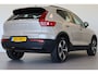 Volvo XC40 B4 197PK Plus Dark | Trekhaak | 19" all season | Verw. voorruit | Power seats