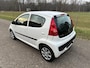 Peugeot 107 1.0-12V Urban Move