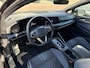 Volkswagen Golf 1.5 eTSI 150pk DSG R-Line · Panoramadak · Camera · Apple/Android Car Play · Stoelverwarming · Dodehoeksensoren · 18'' velgen ·