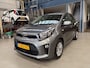 Kia Picanto 1.0 DPi AMT 67pk 4-zits DynamicLine | Apple carplay / Android auto | Camera | Cruise control | All season banden | NAP | Rijklaar prijs!