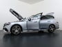 Mercedes-Benz E-klasse 300 e AMG Line | Hyperscreen | Panorama - Schuifdak | Stoelventilatie / -verwarming Voor  | 360° Camera | DAB+ Radio | Memory seats