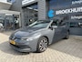 Volkswagen Golf 1.5 TSI 150pk Life | Navigatie | Trekhaak | Stoelverwarming |