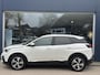 Peugeot 3008 1.2 Turbo 130 PK Allure Automaat | 1e Eiegnaarsauto met slechts 70.650 KM | Glazen Schuif-Kantel Panoramdak | Navigatie | Climate Control | Camera | LED Dagrijverlichting | DAB+ Radio | Cruise Control | Hoge Zitpositie | Digitaal Dashboard | Parkeersensoren | 18" Lichtmetalen Velgen | GT Uitlaatsierstukken |