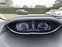 Peugeot 3008 1.2 Turbo 130 PK Allure Automaat | 1e Eiegnaarsauto met slechts 70.650 KM | Glazen Schuif-Kantel Panoramdak | Navigatie | Climate Control | Camera | LED Dagrijverlichting | DAB+ Radio | Cruise Control | Hoge Zitpositie | Digitaal Dashboard | Parkeersensoren | 18" Lichtmetalen Velgen | GT Uitlaatsierstukken |