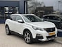 Peugeot 3008 1.2 Turbo 130 PK Allure Automaat | 1e Eiegnaarsauto met slechts 70.650 KM | Glazen Schuif-Kantel Panoramdak | Navigatie | Climate Control | Camera | LED Dagrijverlichting | DAB+ Radio | Cruise Control | Hoge Zitpositie | Digitaal Dashboard | Parkeersensoren | 18" Lichtmetalen Velgen | GT Uitlaatsierstukken |