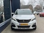 Peugeot 3008 1.2 Turbo 130 PK Allure Automaat | 1e Eiegnaarsauto met slechts 70.650 KM | Glazen Schuif-Kantel Panoramdak | Navigatie | Climate Control | Camera | LED Dagrijverlichting | DAB+ Radio | Cruise Control | Hoge Zitpositie | Digitaal Dashboard | Parkeersensoren | 18" Lichtmetalen Velgen | GT Uitlaatsierstukken |