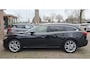 Mazda 6 Sportbreak 2.0 SkyActiv-G 165 GT-M Line. Dealer onderhouden,in nieuwstaat. O.a. leder, camera, stoel-/stuurverwarming, etc