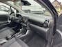Citroën C3 Aircross 1.2 Turbo 110 PK Shine Automaat | Compacte auto met Hoge Zit | Trekhaak | Navigatie | Cruise Control | Climate Control | Parkeersensoren | Camera | Keyless Entry | Draadloze Telefoonlader | Hi-Fi Systeem | Dode Hoek Signalering | Lichtmetalen Velgen |