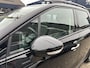 Citroën C3 Aircross 1.2 Turbo 110 PK Shine Automaat | Compacte auto met Hoge Zit | Trekhaak | Navigatie | Cruise Control | Climate Control | Parkeersensoren | Camera | Keyless Entry | Draadloze Telefoonlader | Hi-Fi Systeem | Dode Hoek Signalering | Lichtmetalen Velgen |