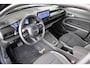 Jeep Avenger Longitude 54 kWh | SOH 96% | Warmtepomp | Stoelverwarming | Navigatie | Keyless entry | Apple carplay | Keyless start | Climate control |