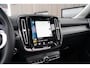 Volvo XC40 1.5 T2 Inscription | Dealer onderhouden | Panoramisch schuif/kanteldak | Stoel & stuurwielverwarming | 360 graden camera | Trekhaak | Harman Kardon | Apple CarPlay | Elektrisch verstelbare stoelen | Leder |