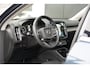Volvo XC40 1.5 T2 Inscription | Dealer onderhouden | Panoramisch schuif/kanteldak | Stoel & stuurwielverwarming | 360 graden camera | Trekhaak | Harman Kardon | Apple CarPlay | Elektrisch verstelbare stoelen | Leder |