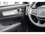 Volvo XC40 1.5 T2 Inscription | Dealer onderhouden | Panoramisch schuif/kanteldak | Stoel & stuurwielverwarming | 360 graden camera | Trekhaak | Harman Kardon | Apple CarPlay | Elektrisch verstelbare stoelen | Leder |