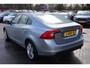 Volvo S60 1.6 T4 Momentum Navigatie, Airco, Cruise control, Elektrische ramen, Lichtmetalen wielen