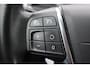 Volvo S60 1.6 T4 Momentum Navigatie, Airco, Cruise control, Auto moet nog gereinigd worden.