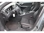 Volvo S60 1.6 T4 Momentum Navigatie, Airco, Cruise control, Auto moet nog gereinigd worden.
