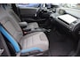 BMW i3 Basis iPerformance 94Ah 33 kWh 89,6% SOH, Climate control, Navigatie, Camera, Stoelverwarming, Auto wordt op dit moment gereinigd.