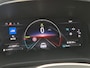 Renault Captur 1.6 E-Tech Plug-in Hybrid 160 Initiale Paris / Automaat / Apple Carplay Android Auto / Rondomzicht camera / Stuur-, en Stoelverwarming / Keyless Entry/Start / Navigatie /