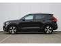 Volvo XC40 B3 163PK Momentum Business | Panoramisch schuif-/kanteldak | High Performance Audio | Adaptive cruise control & Pilot Assist | Semi elektr. Trekhaak | Parkeersensoren voor+achter | Apple carplay/Android auto | BLIS | Volvo on Call | 18 inch lichtmetalen velgen |