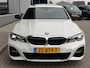BMW 3-Serie 320i M-Sport | Schuif/Kantel | Harman / Kardon | Leder | Head-Up | Parelmoer Wit